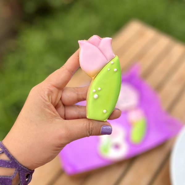 Inspiradoras Galletas Decoradas para Celebrar la Mujer Empoderada