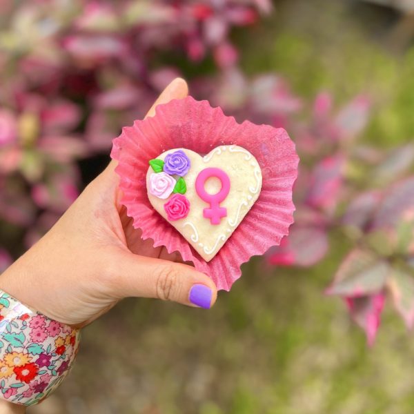 Alfajor Mujer: Dulce Homenaje al Empoderamiento Femenino